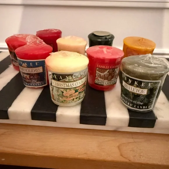 Vintage Yankee Candle Christmas Lot small candles lot of 9 As Is! - Picture 1 of 10